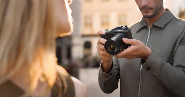 Hasselblad X2D 100C + XCD 75mm, f/3,4 P  leichtes Portraitobjektiv Kit  Hasselblad X