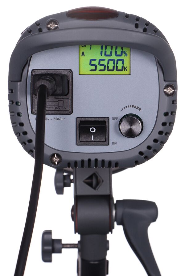 Helios LED-150s Performance Studioleuchte 