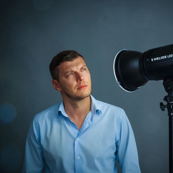 Helios LED-200s Performance Studioleuchte 