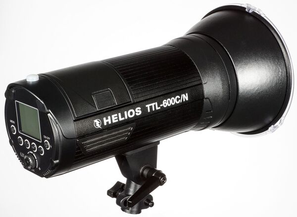 Helios TTL-600C/N Studio-Akkublitz 