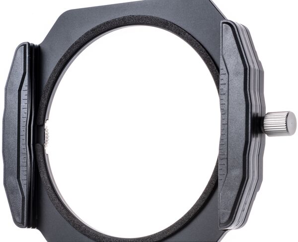 Hoya Sq100 Holder Kit (w/ Polarizer & Geared Adapters) 