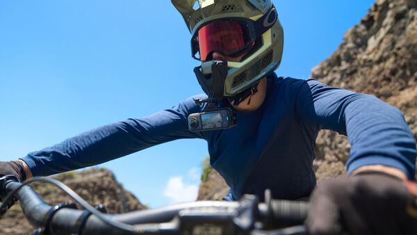 Insta360 X5  Essentials Bundle