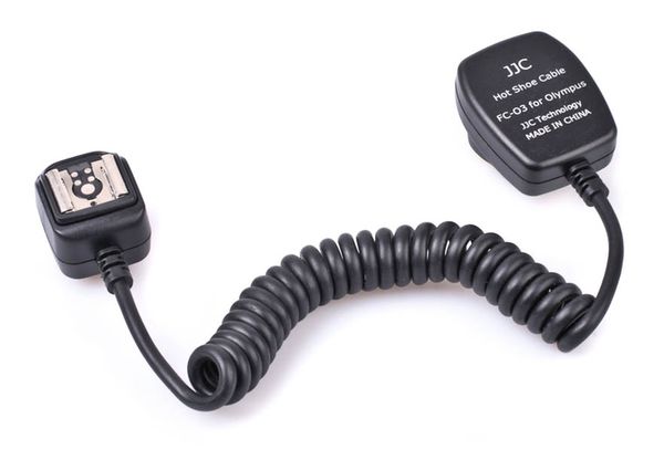 JJC TTL-Blitzkabel für Olympus FL-CB05 