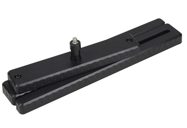 Kaiser Mehrzweck-Stativfuß mit 16 mm (5/8)-Normzapfen und 1/4-Anschlussgewinde, kompakt zusammenlegbar 