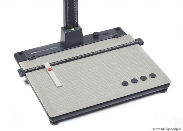 Kaiser Metallplatte mit vier Rundmagneten und verstellbarem Anschlag für Copylizer und Leuchtgrundplatten exe.cutive 