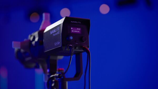 Nanlite  Forza 60C Full-Color. 