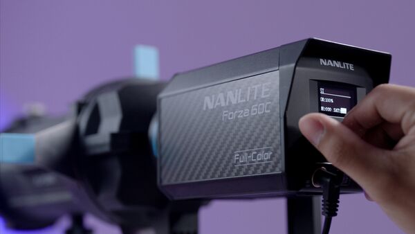 Nanlite  Forza 60C Full-Color. 