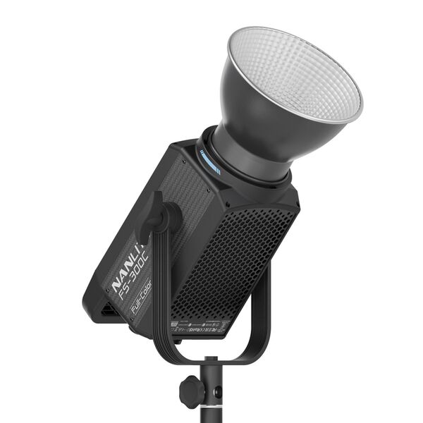 Nanlite FS-300C Full-Color Studio-Scheinwerfer 