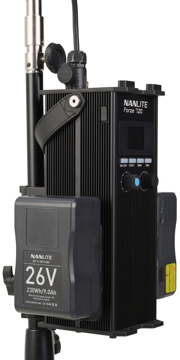 Nanlite  LED-Reportage- und Studio-Scheinwerfer Forza 720 
