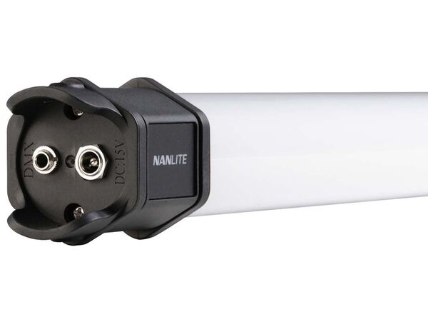 Nanlite  PavoTube II 15C RGBWW Farb-Effektleuchten  1er-Kit