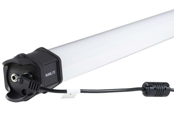 Nanlite  PavoTube II 15C RGBWW Farb-Effektleuchten  1er-Kit