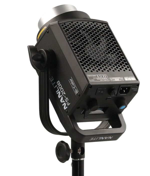 Nanlite  Studio-Scheinwerfer FS-200B Bi-Color 