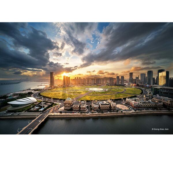 LAOWA 10-18mm f/4,5-5,6  L-Mount