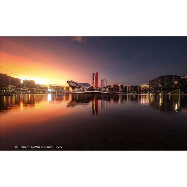 LAOWA 8-16mm f/3,5-5 Zoom CF  Fujifilm X