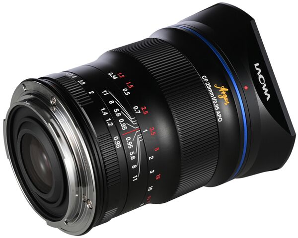 LAOWA Argus 25mm f/0,95 CF APO  Canon RF-S 