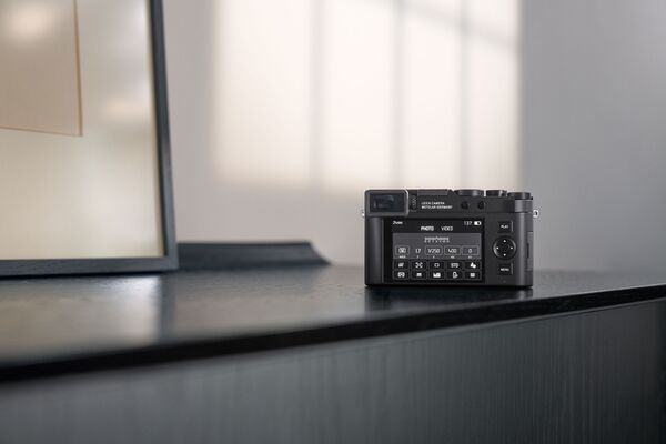 Leica D-Lux 8  Standard