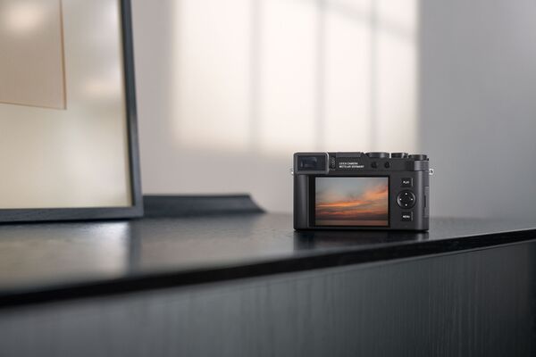 Leica D-Lux 8  Standard