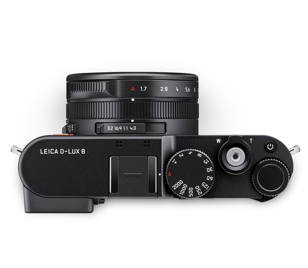 Leica D-Lux 8  Standard