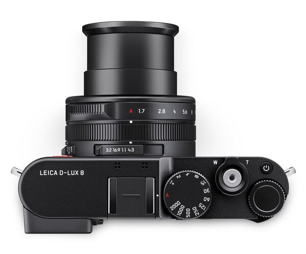Leica D-Lux 8  Standard