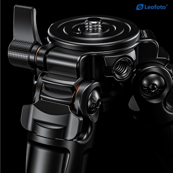 Leofoto Carbon-Dreibeinstativ LG-324C Lucifer + Ballhead LH-40R  Black