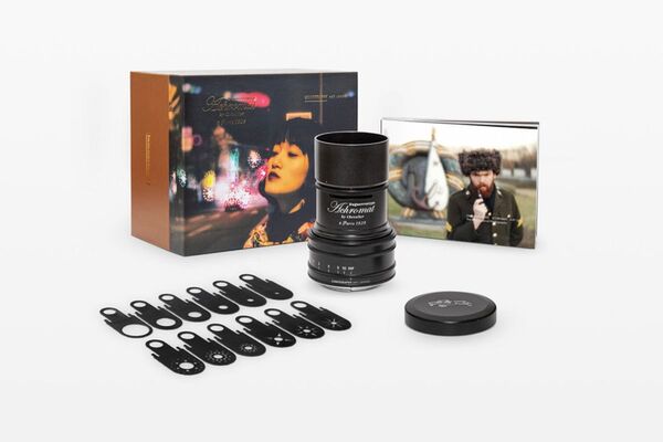 Lomography Daguerreotype Achromat 64 mm f/2,9 - Anodis  Nikon F Alu Black 