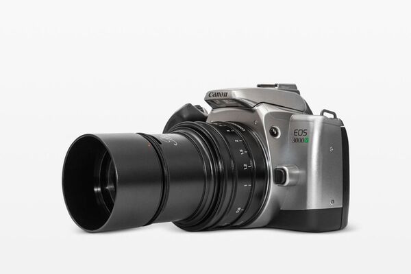 Lomography Daguerreotype Achromat 64 mm f/2,9 - Anodis  Nikon F Alu Black 