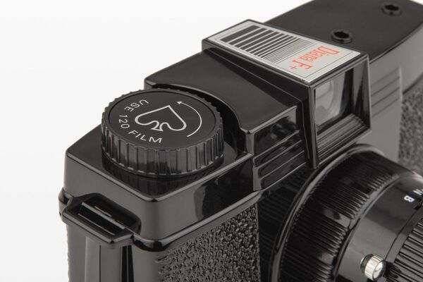 Lomography Diana F+ Kamera & Blitz  Black Jack