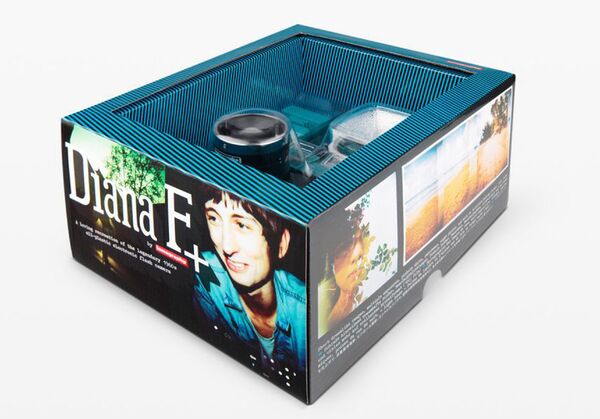 Lomography Diana F+ Kamera & Blitz  F+