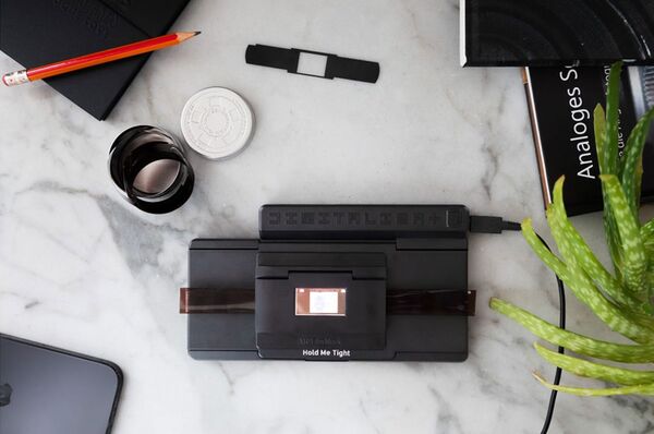 Lomography DigitaLIZA Scanning Mask  110 Film 