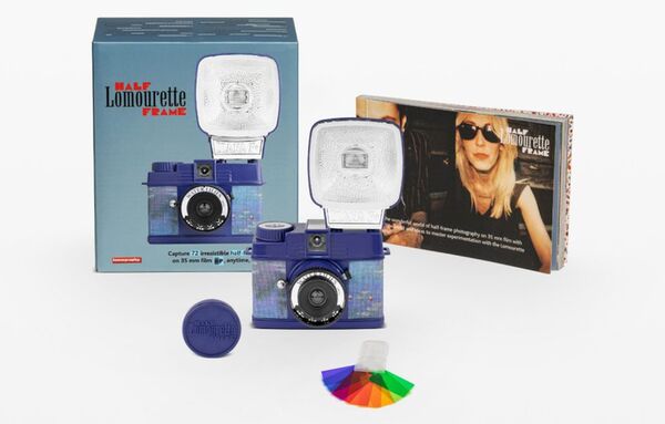 Lomography Half-frame Lomourette  Water Lilies Edition