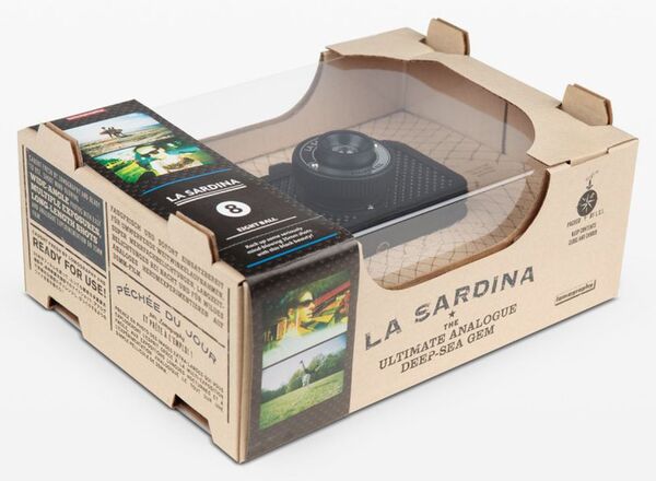 Lomography La Sardina Kamera  8-Ball