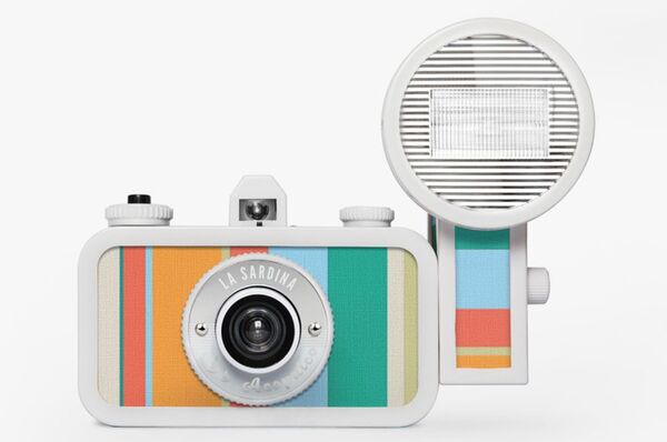 Lomography La Sardina & Flash  Acapulco Edition