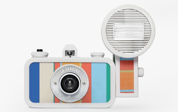 Lomography La Sardina & Flash  Acapulco Edition