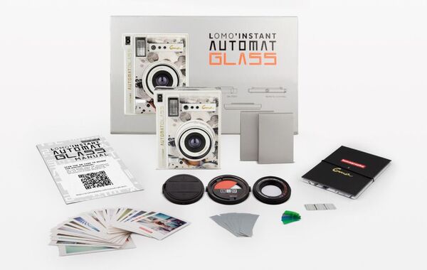 Lomography Lomo'Instant Automat Glass  Ema Ichikawa