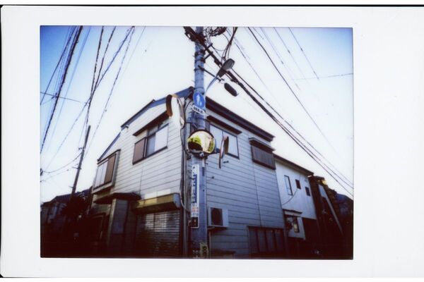 Lomography Lomo'Instant Automat Glass  Ema Ichikawa