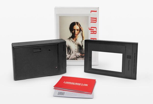 Lomography LomoGraflok 4×5 Instant  Black