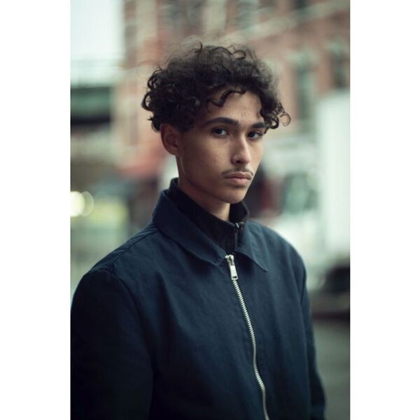 Lomography New Petzval 80.5 f/1.9 MKII  Nikon F Black