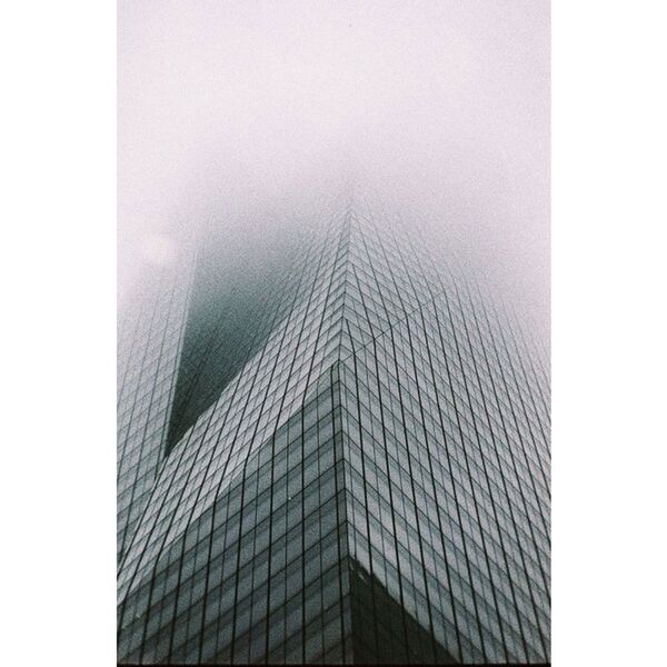 Lomography New Petzval 80.5 f/1.9 MKII  Nikon F Black