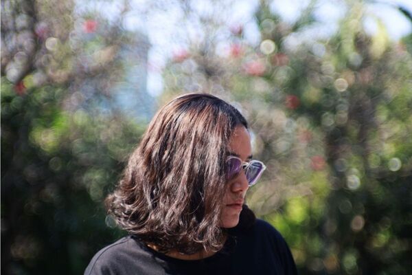 Lomography Nour triplet V 64mm f/2.0 Bokeh Control Art Lens  Sony E Alu Black