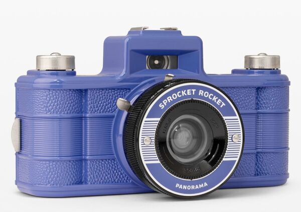 Lomography Sprocket Rocket Kamera  Baja Blue