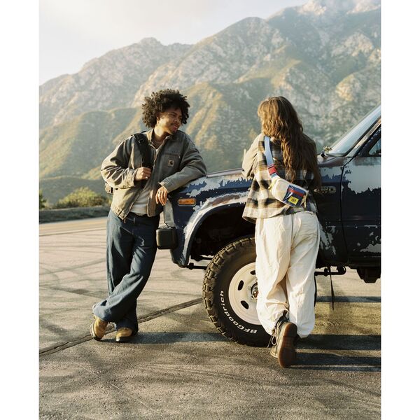 Long Weekend Monterey Sling 2L  creme multicolor