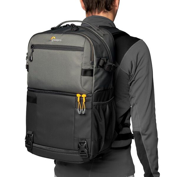 Lowepro Fastpack Pro BP250 AW III  grau