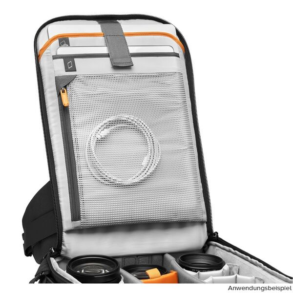Lowepro Flipside AW III  schwarz 400