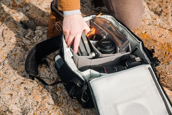Lowepro Flipside AW III  dark grey 300