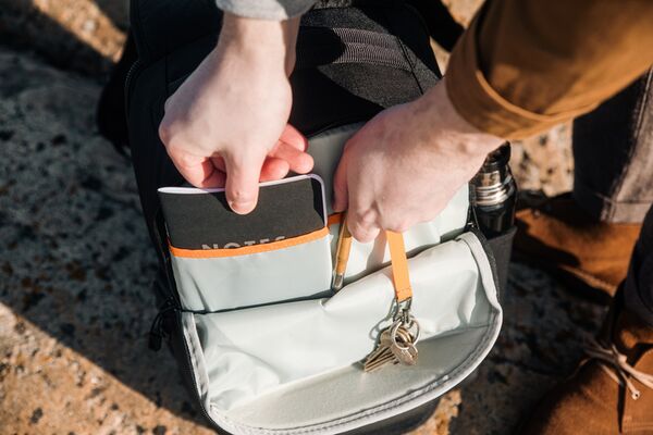 Lowepro Flipside AW III  dark grey 300