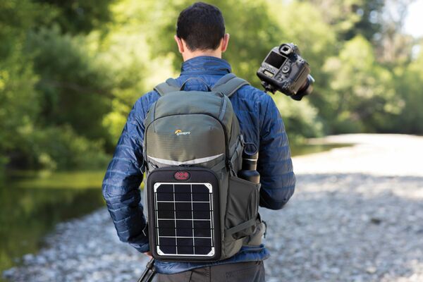 Lowepro Flipside Trek BP 250 AW  grau