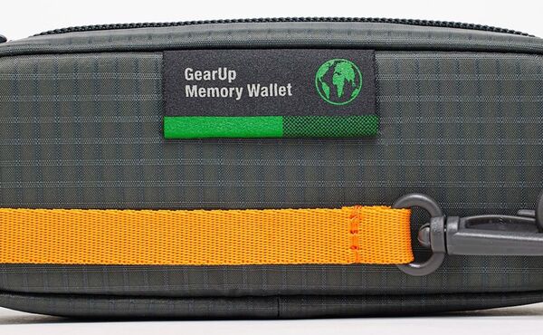 Lowepro GearUp Memory Wallet 20 
