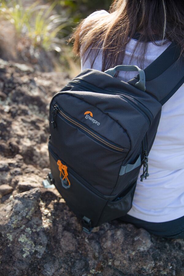 Lowepro Slingshot SL 250 AW III  schwarz