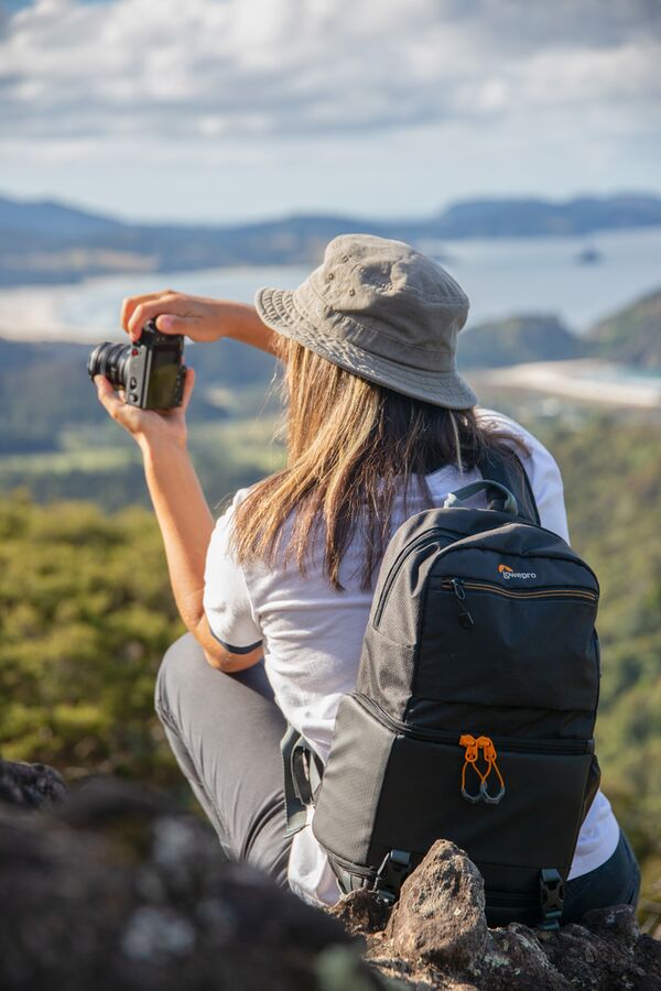 Lowepro Slingshot SL 250 AW III  schwarz