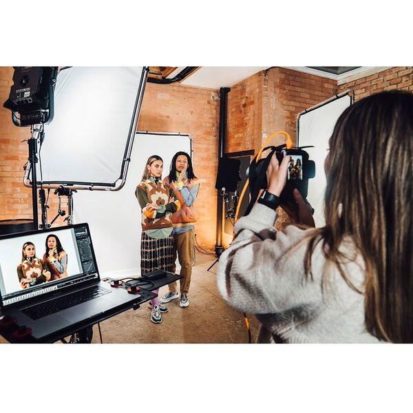 Manfrotto EzyFrame Hintergrund 2 m x 2,3 m  weiß